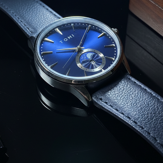 TOMI Magnet Classic – Moonphase Leather Watch